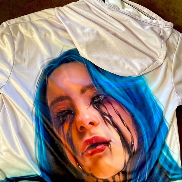 Billie Eilish hooded sport shirt with front pockets. Soft, oversized RARE - Picture 2 of 2